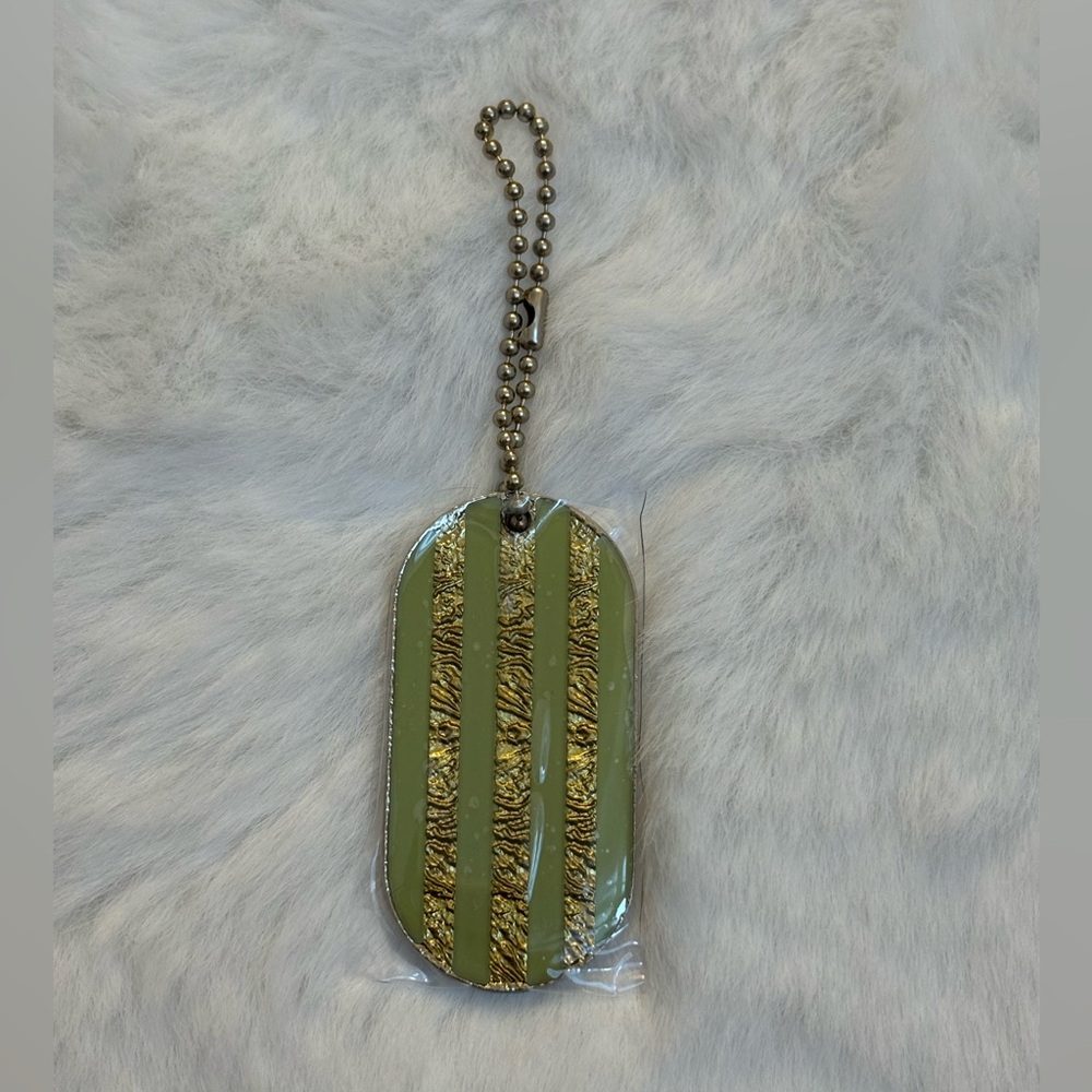 Chanel Green Dog Tag Keychain - Picture 2 of 2